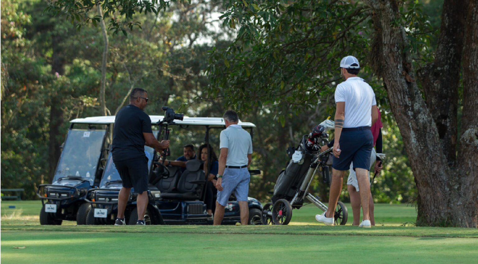 01arujagolf-levi-gregorio-04-07